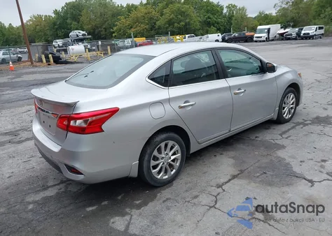 2017 Nissan Sentra S z USA, uszkodzony, nr VIN 3N1AB7AP8HY223555
